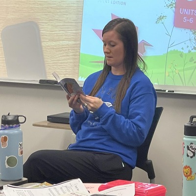 Local businesses, Junior Leader Reader and FOBBL brought local volunteers into HES to read books to classes and send home a book with each student.