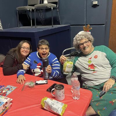 Grinch Volunteers