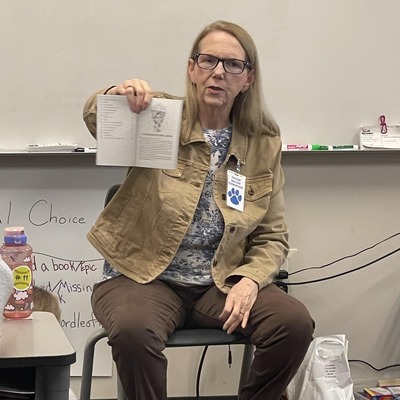 Local businesses, Junior Leader Reader and FOBBL brought local volunteers into HES to read books to classes and send home a book with each student.